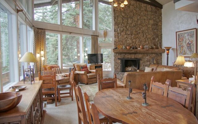 16 Forest Rd - 5 Br Home