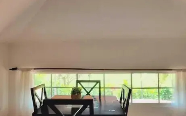 9th Hole Villa