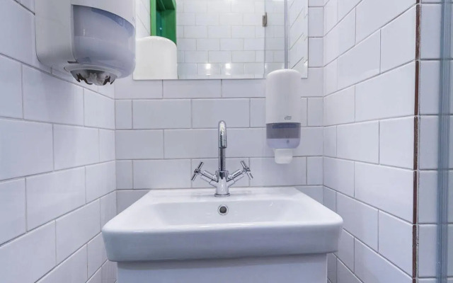 ICON Hostel