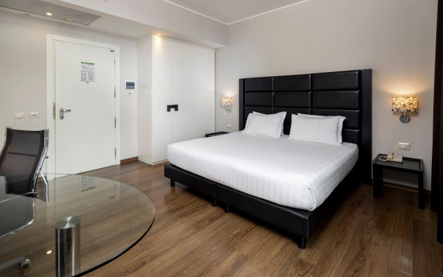 Holiday Inn Genoa City by IHG