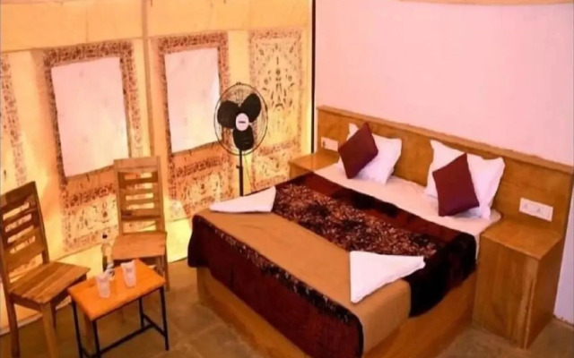 Classic Fort Desert Camp