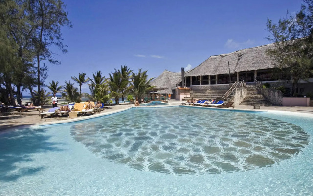 Lily Palm Resort
