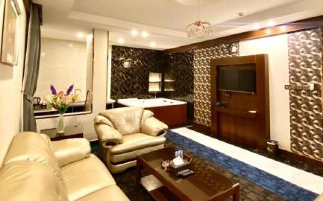 Aral Hotel Apartments