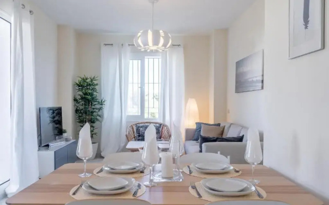 2275-Superb new apt on Valle Romano, golf view