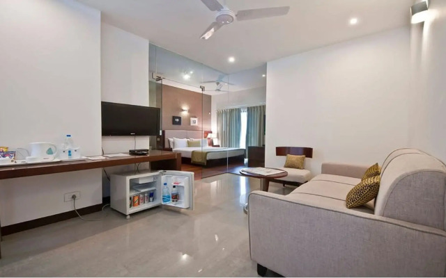 Stately Suites Golf Course Road