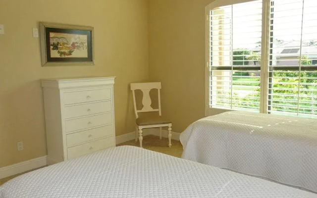 808 Seagrape Drive