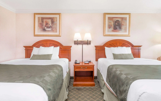 Ramada by Wyndham Macon