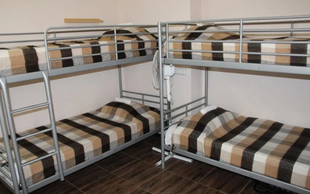 Gorky 6 Hostel