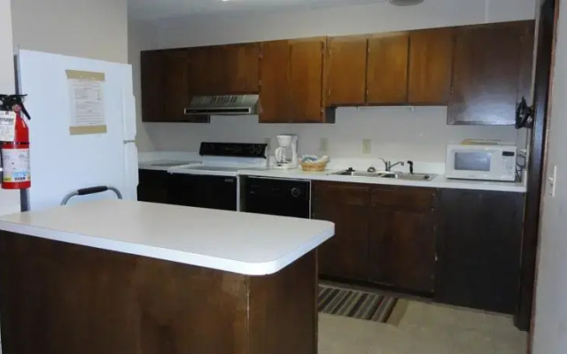 Beech Manor by VCI Real Estate Services