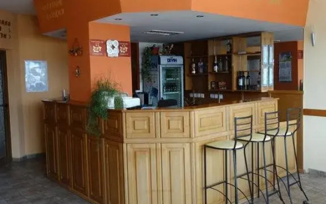 Hotel Plavis