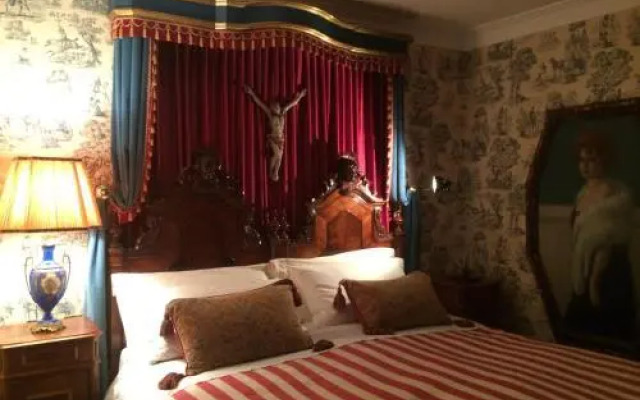 Joseph Apartments Luxury Label