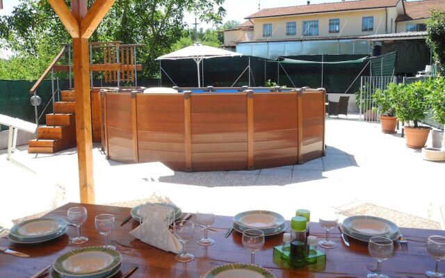 Spacious Holiday Home in Lucca With Swimming Pool