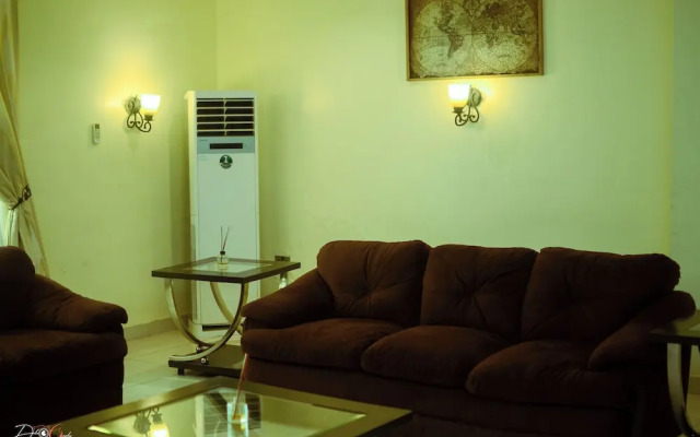 Montrose Apartment Asaba