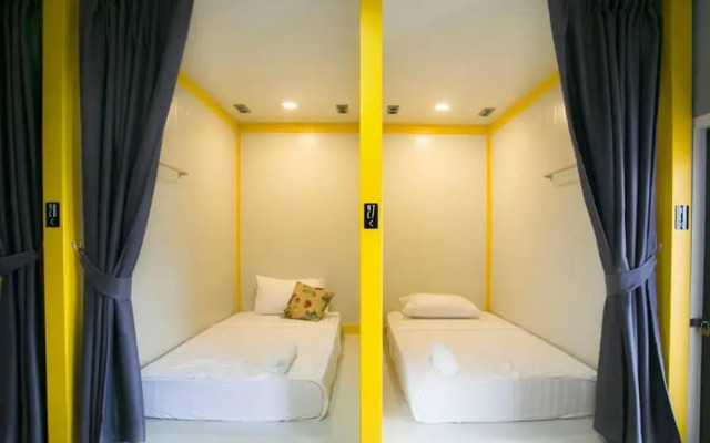 The Rooftop Residence Hostel