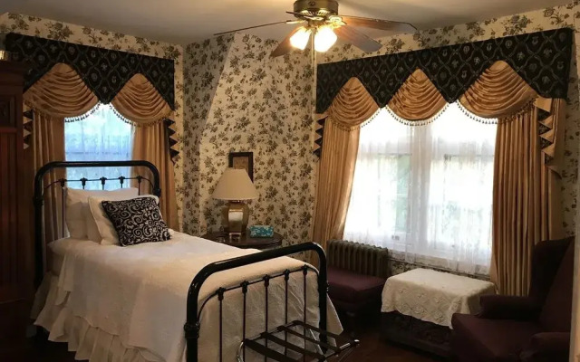 The Gables Bed and Breakfast Philadelphia
