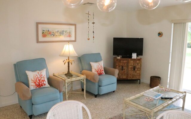 Jamaica Royale 025 - 1 Bedroom Condo