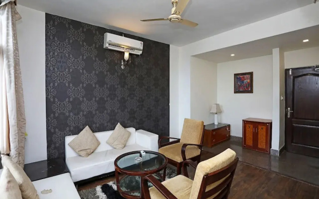 Capital O 1463 Surya Beach Inn