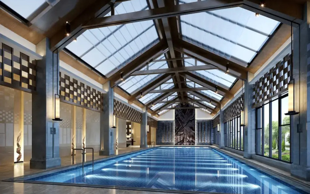 Dali International Hotel