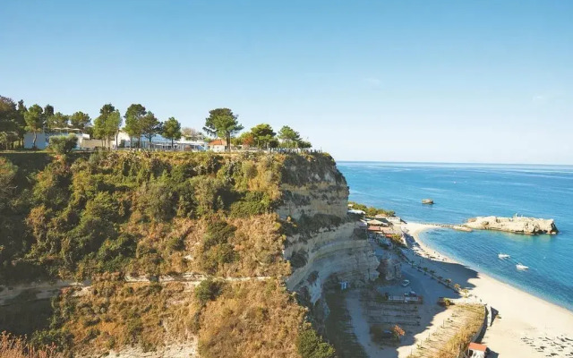 Tui Blue Tropea – Baia di Riaci Resort