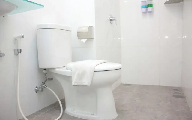 Urban Hotel Serpong