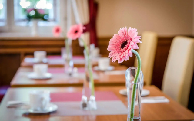 Hotel Laimer Hof Nymphenburg Palace Munich