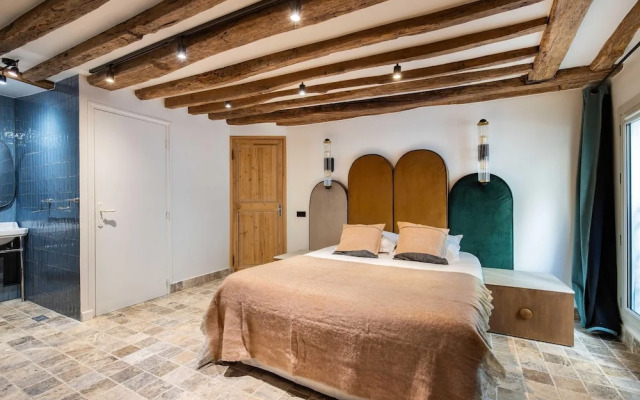 Elegance & Charm in Duplex 3br/8p - Heart 'marais'