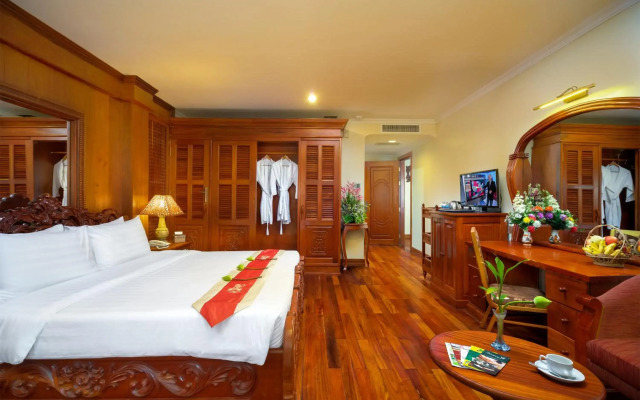 Dragon Royal Angkor Hotel
