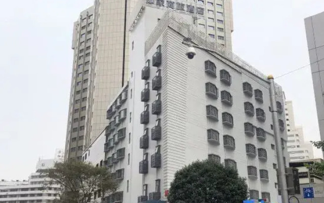 Motel 168