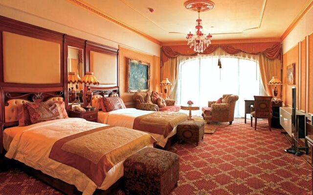 Imperial Grand Palace Hotel