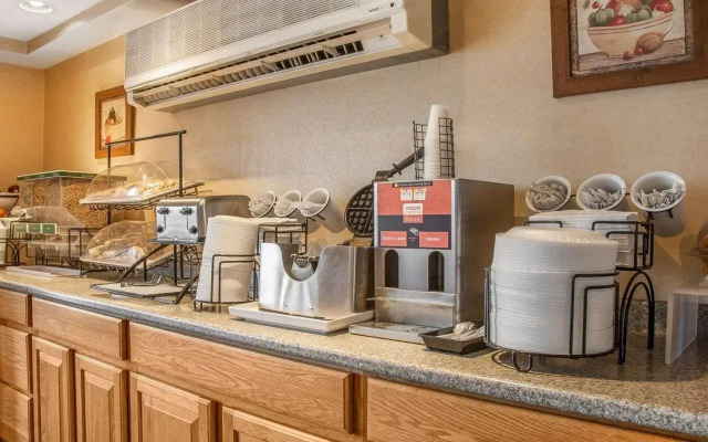 Comfort Inn at Newport Beach Middletown