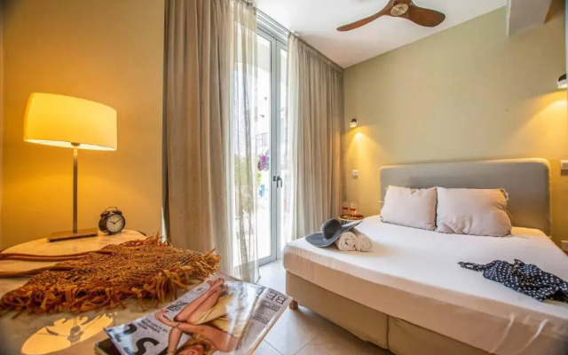Protaras Art House Seviews