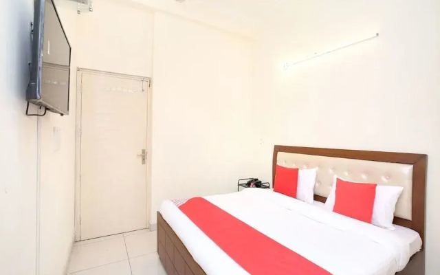 OYO 16695 Hotel Sun View