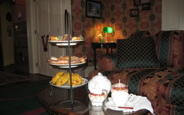The Gambier House Bed and Breakfast