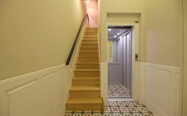 FLH Porto Ribeira Typical Studio