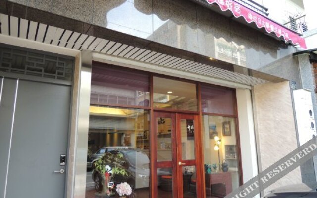 Adventure of Travel B&B