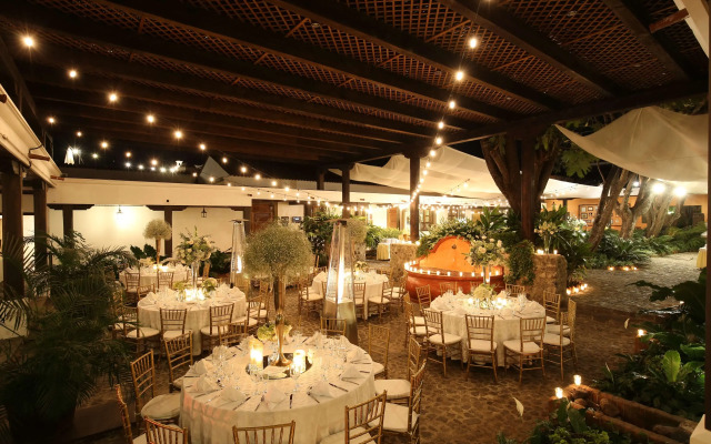 Porta Hotel Antigua