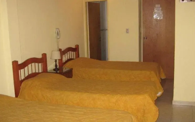 Hotel Colonial