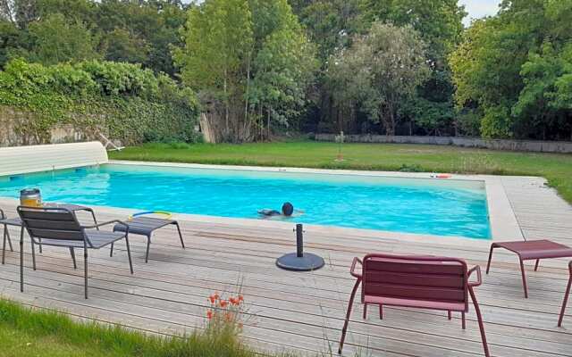 Chateau de Charnizay