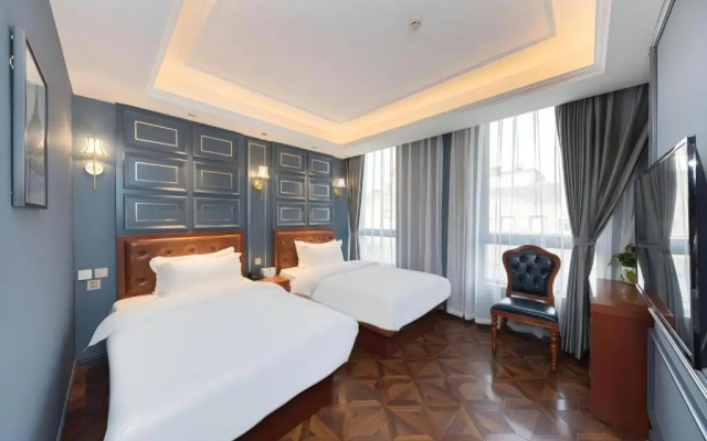 Yiting Zhenshe Hotel (Beijing Qianmen Pedestrian Street)