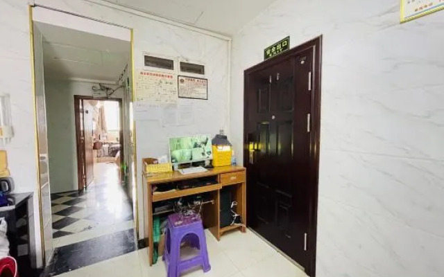 Tongren Urban And Rural Hotel