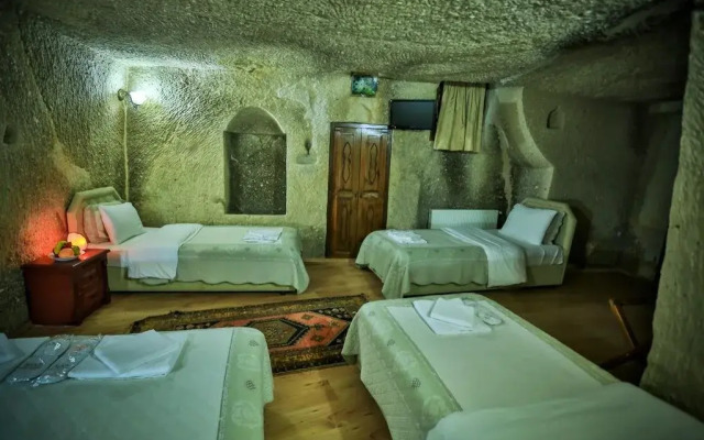 SOS Cave Hotel