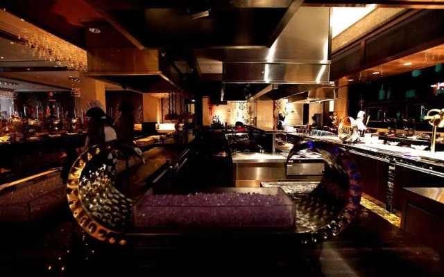 Jinhua Weida Landison Square Hotel