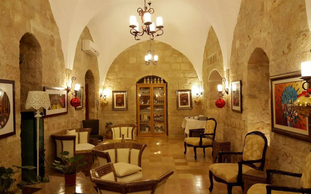 St. George’s Cathedral Pilgrim Guesthouse – Jerusalem