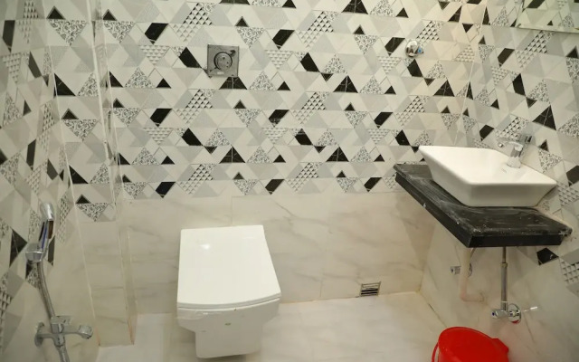 Aashhiana Guest House Entire 2BHK Service Apartments, Kolkata