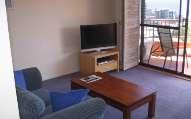 Panaview Court