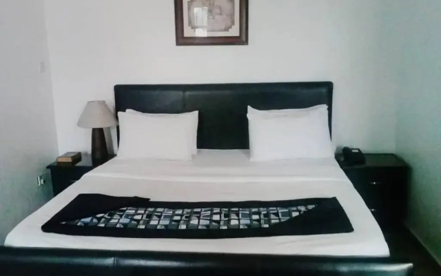 Christine Apartment Hotel Ltd