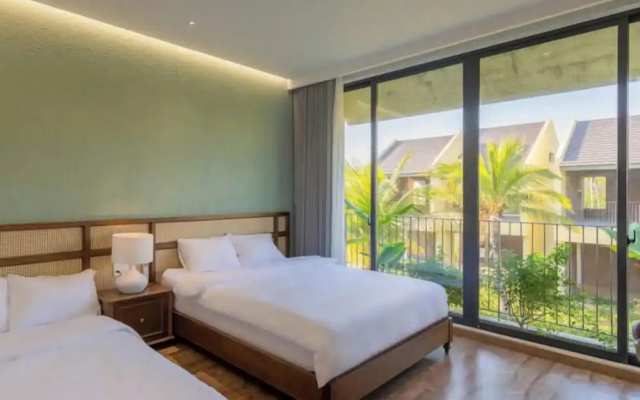 Hometown Pinky 3 BRS Pool Villa Hoi An – Guest Rooms – Da Nang