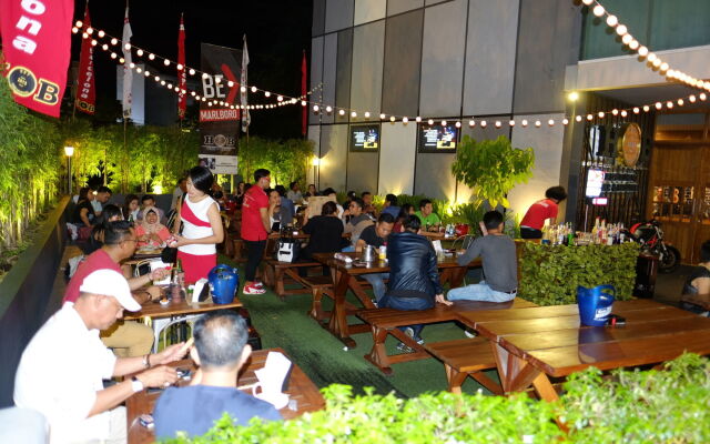 J Icon Hip Hotel
