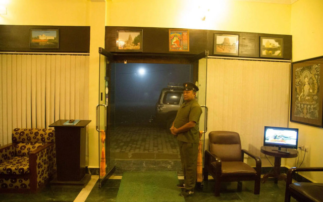 Hotel Ananda Inn