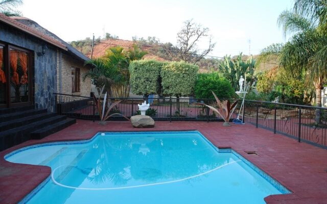 Paula's Guest House